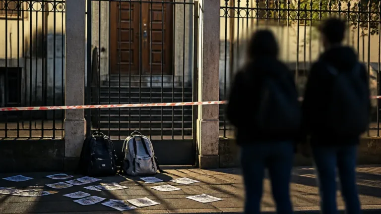 Cassazione: annullato il proscioglimento per il pestaggio al liceo Michelangiolo, tornerà il processo